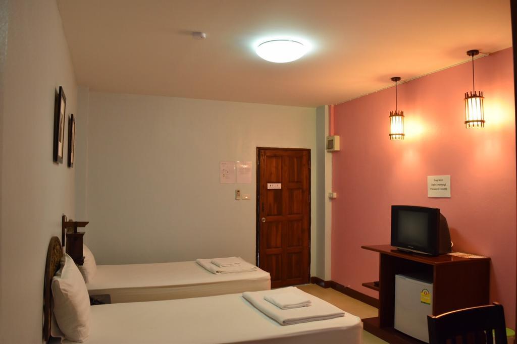 เมมโมรี่ เรสซิเดนซ์ Hotel เชียงราย ภายนอก รูปภาพ